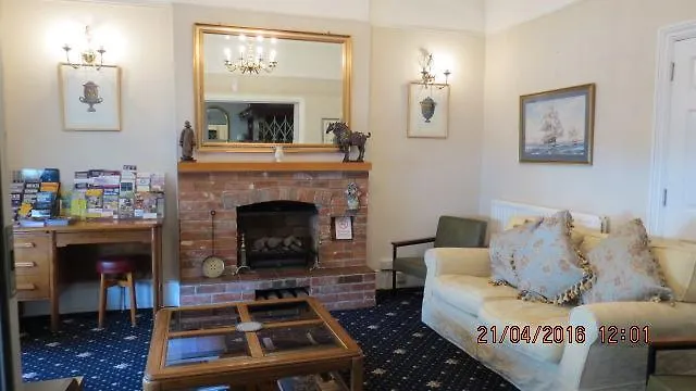Hunters Lodge Guest House Southampton