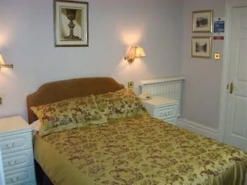 Hunters Lodge Guest House Southampton